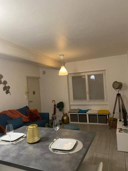 Absl Appartement Villefranche-sur-Saône Exteriör bild