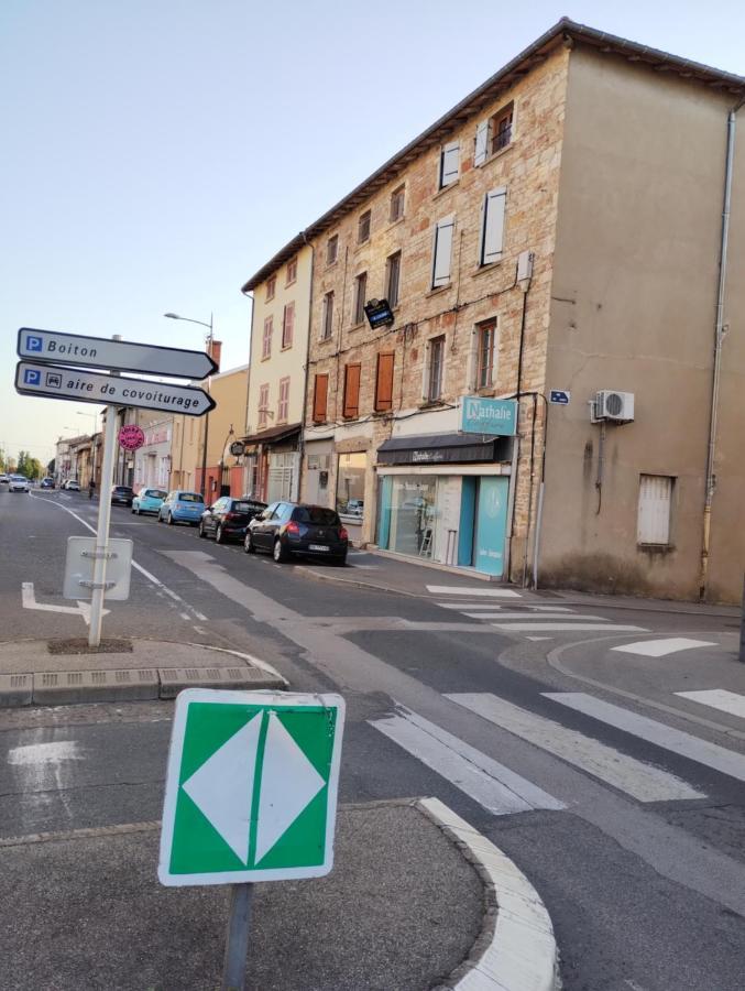 Absl Appartement Villefranche-sur-Saône Exteriör bild