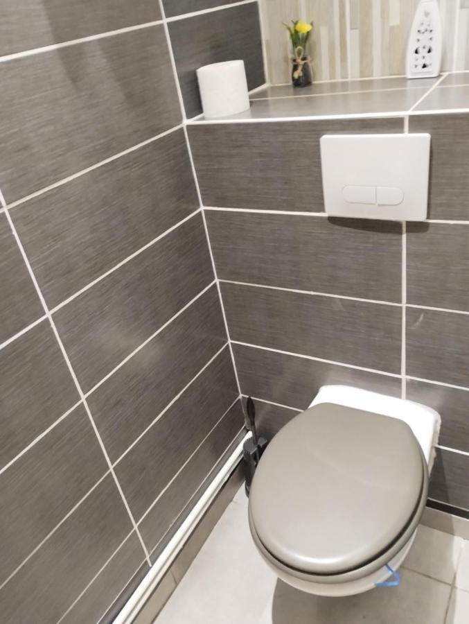 Absl Appartement Villefranche-sur-Saône Exteriör bild